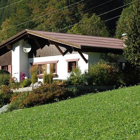 Haus Kinsperger Apartman Klosterle am Arlberg Kültér fotó